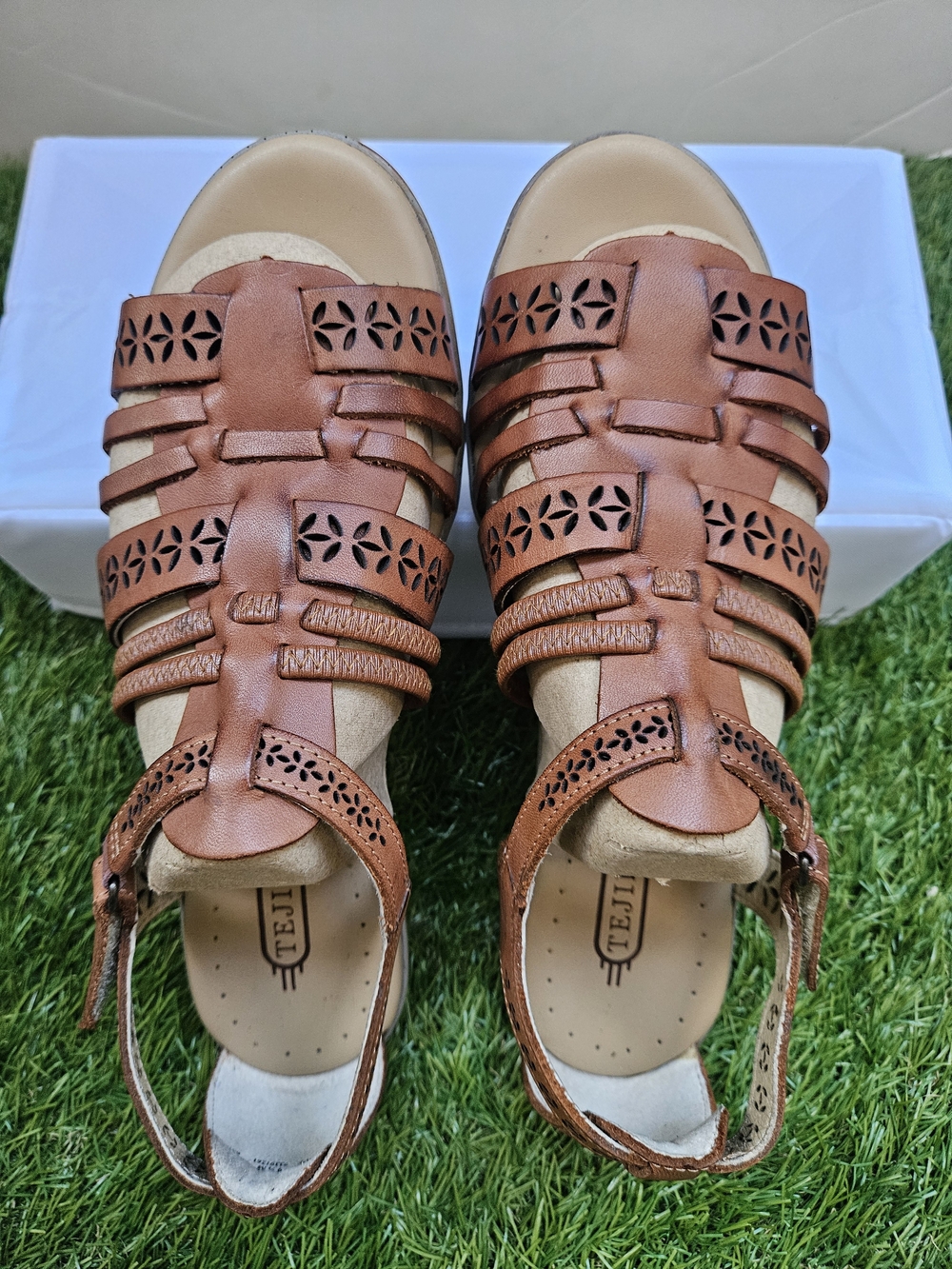 NWOT Tejidas Tempe Brown Leather Gladiator Fisherman Sandals Sz 9.5 M Mexico